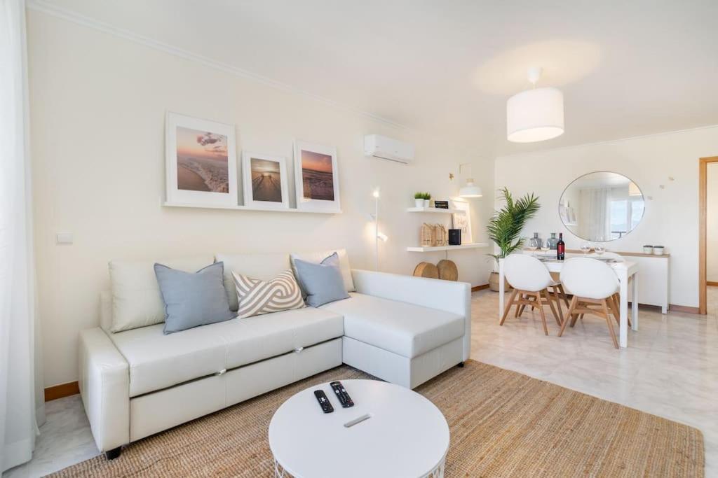 Rocha View Apartment Портиман Екстериор снимка